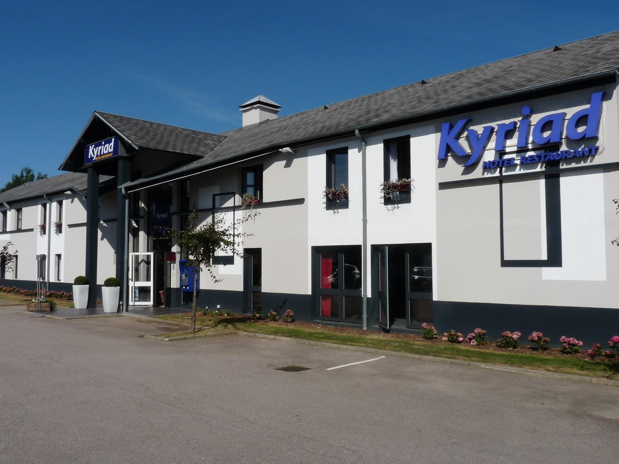 Hotel Kyriad Dieppe Saint-Aubin-sur-Scie エクステリア 写真