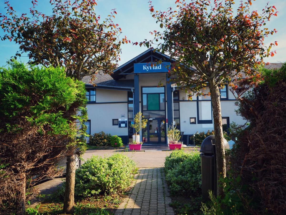Hotel Kyriad Dieppe Saint-Aubin-sur-Scie エクステリア 写真
