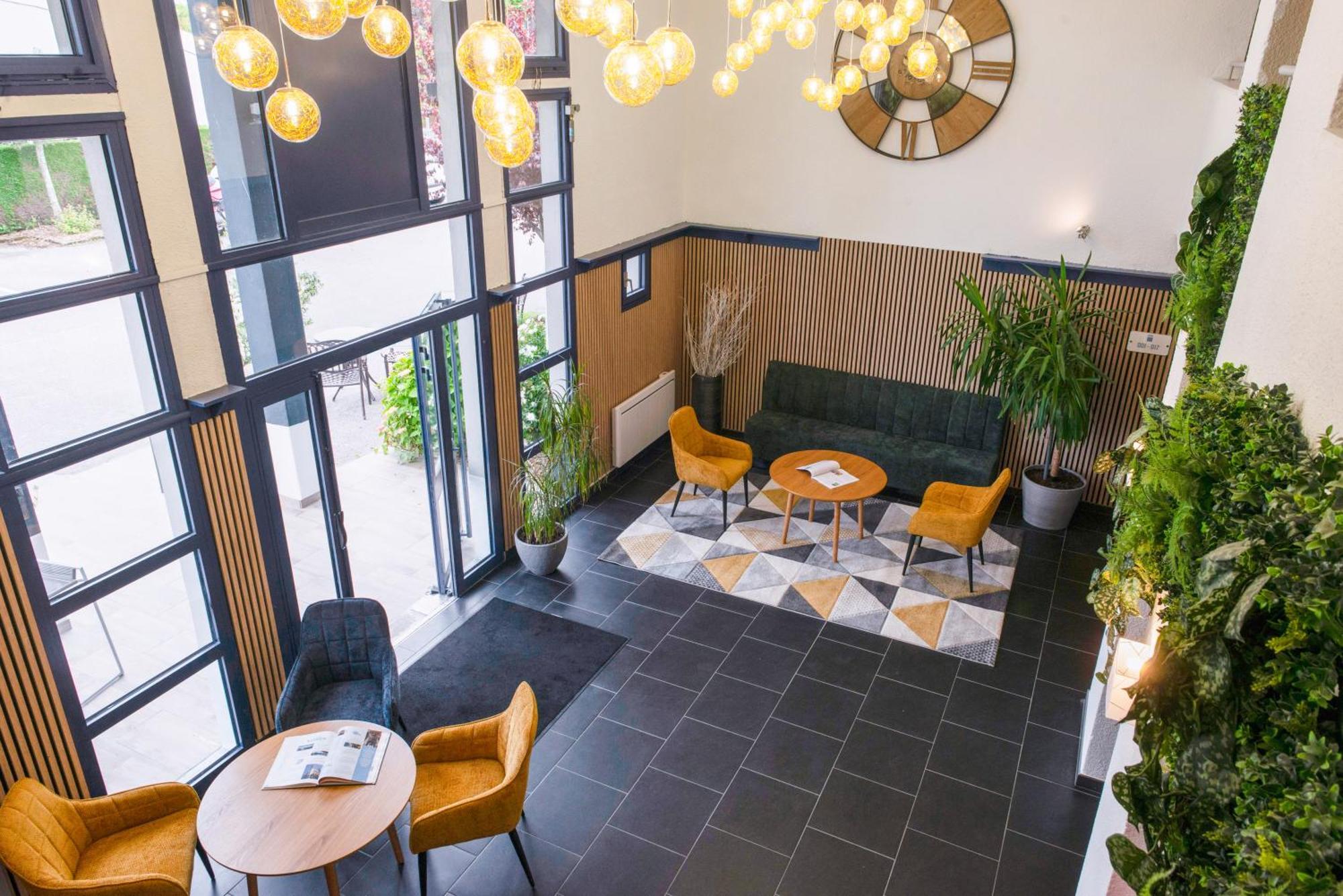 Hotel Kyriad Dieppe Saint-Aubin-sur-Scie エクステリア 写真