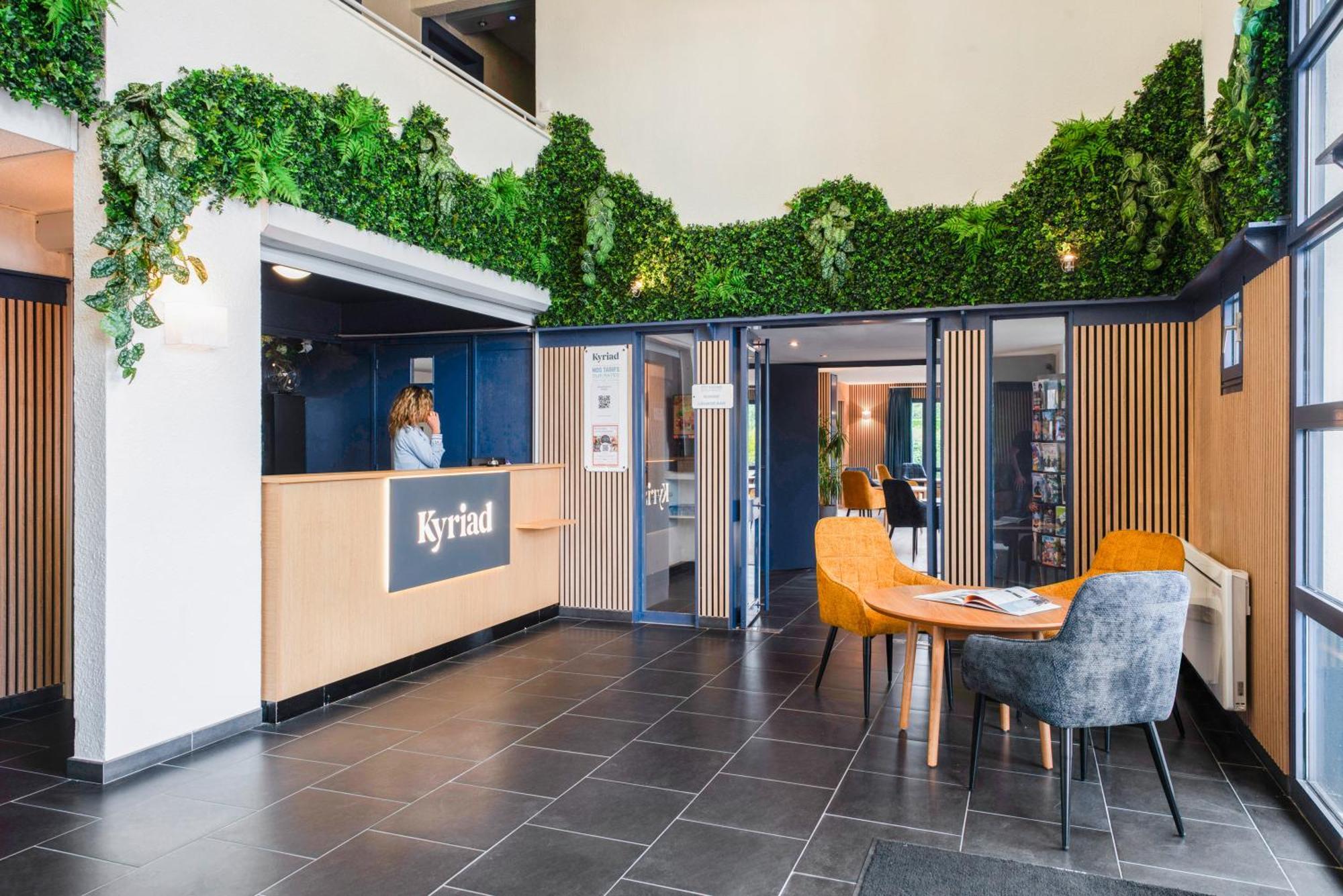 Hotel Kyriad Dieppe Saint-Aubin-sur-Scie エクステリア 写真